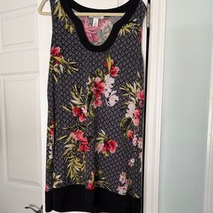 White House black market Floral Sleeveless Top - Black and Pink